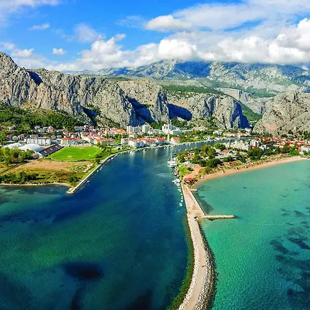 Dom wakacyjny Pet Friendly In With Sauna Omiš